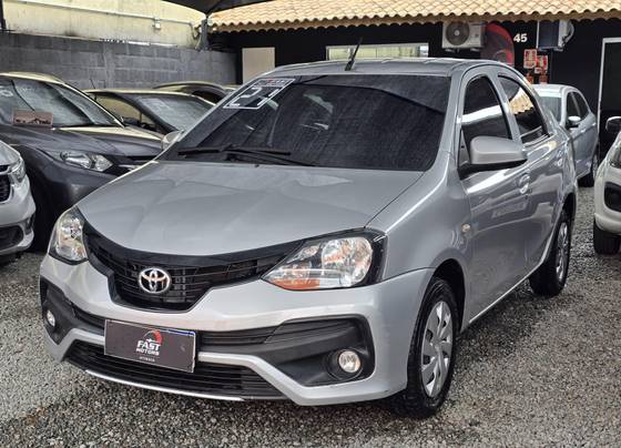 TOYOTA ETIOS 1.5 X SEDAN 16V FLEX 4P AUTOMÁTICO